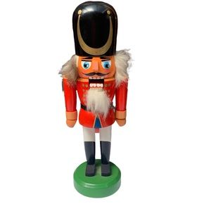 VEB Hodrewa Rothenthal Nutcracker Red Wooden Soldier